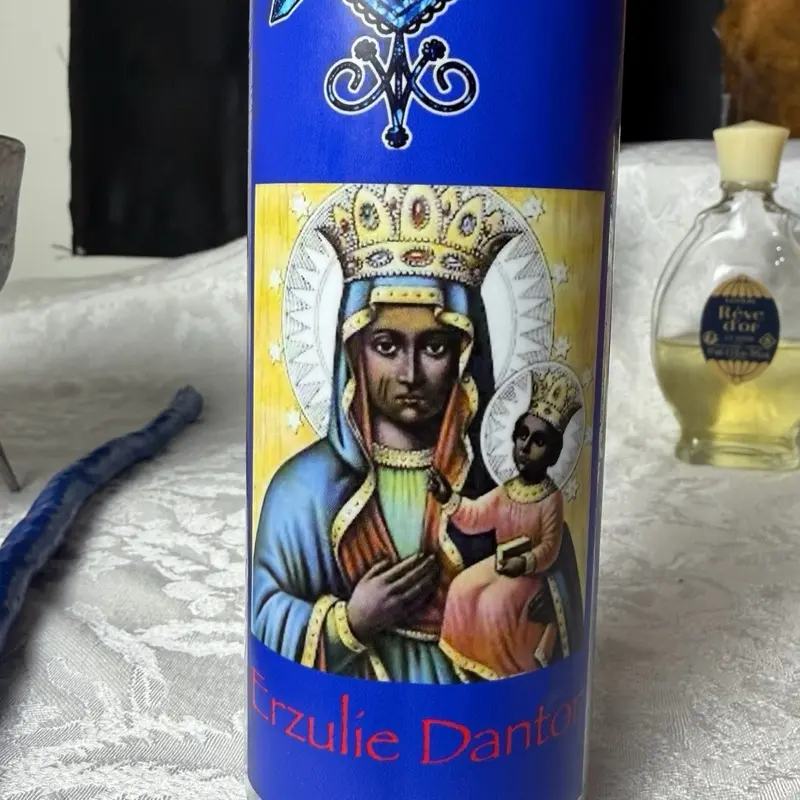 Erzulie Dantor 7 Day Candle with Veve - Image 2